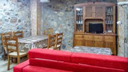 Casa rural sesnandez, salón